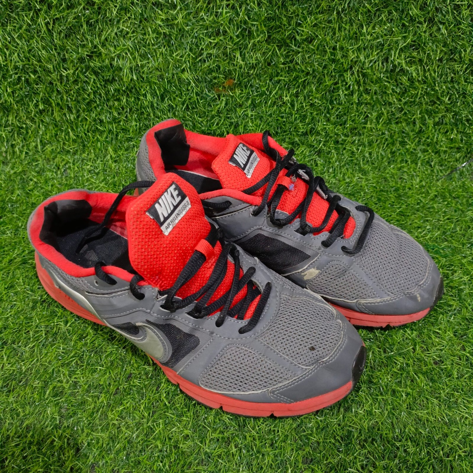 Nike Air Pulse TR (Size: 41-42) - Image 3