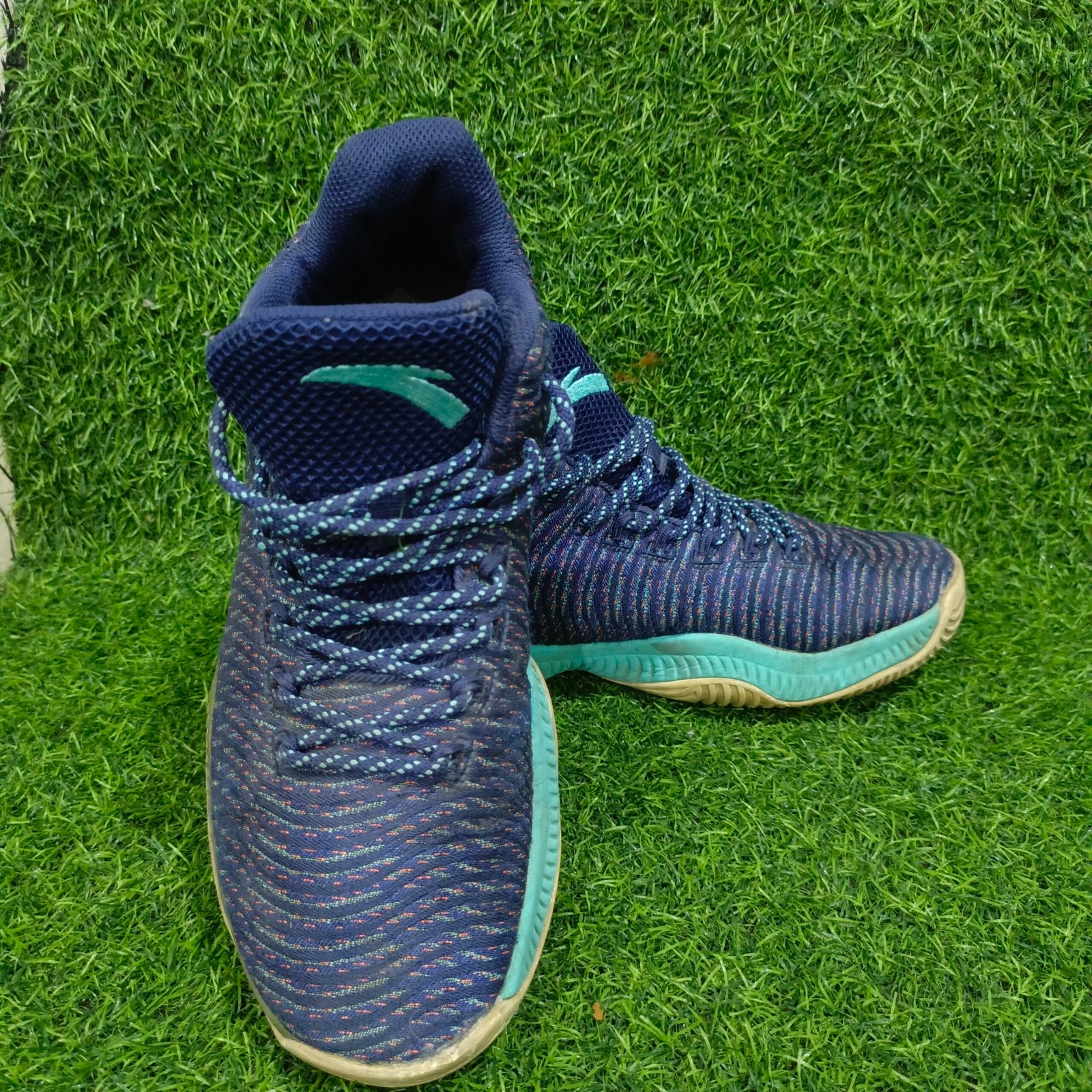 Elite Vibe Knit Sneakers (Size: 41-42) - Image 4